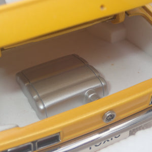 Autoart 72577 - 1/18 Scale - Holden LJ Torana GTR XU-1 Street Machine in Metallic Yellow Diecast Scale Model Replica