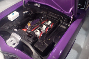BIANTE AUTOART 72586 1/18 HOLDEN LC TORANA GTR XU-1 IN PLUMDINGER PURPLE