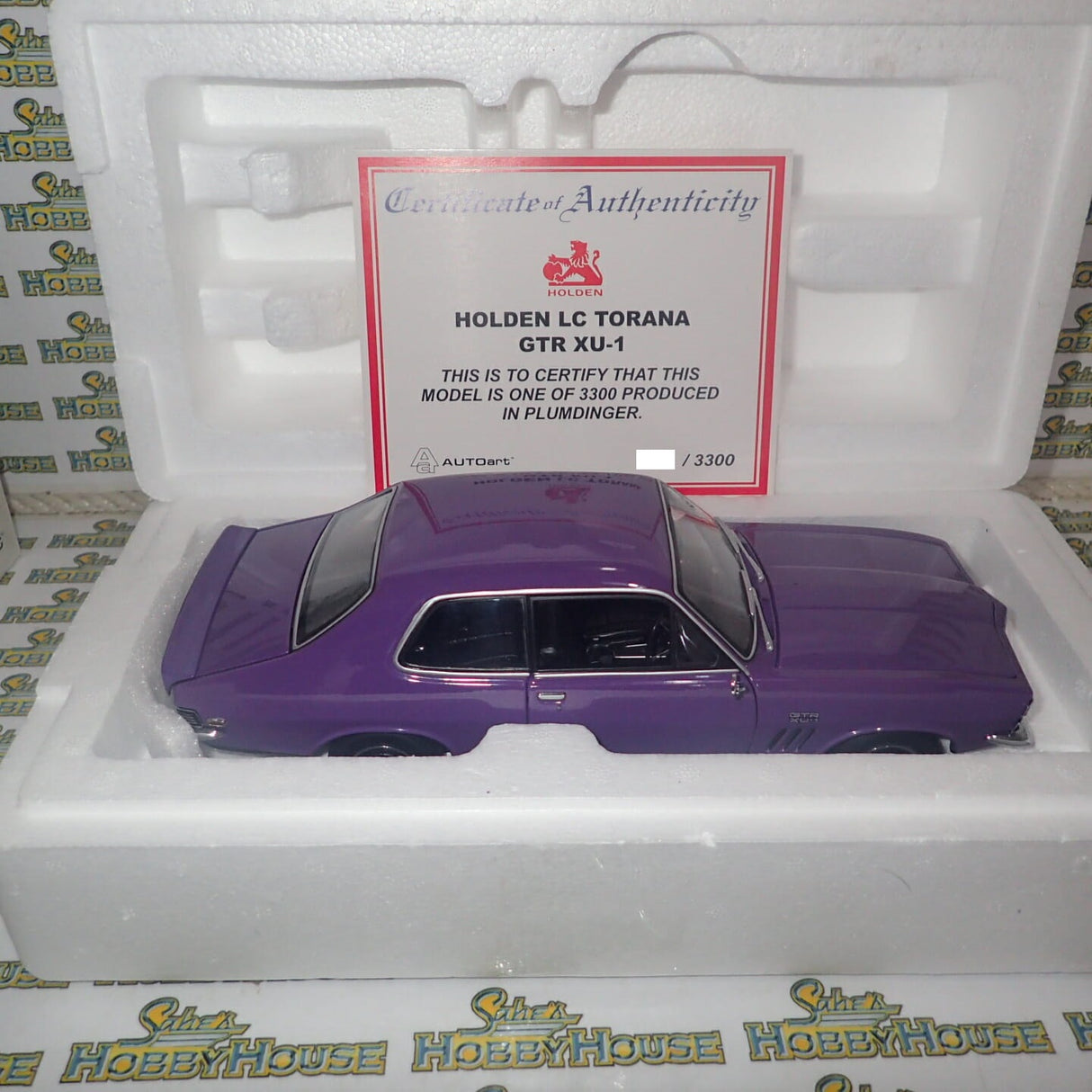 BIANTE AUTOART 72586 1/18 HOLDEN LC TORANA GTR XU-1 IN PLUMDINGER PURPLE