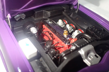 BIANTE AUTOART 72586 1/18 HOLDEN LC TORANA GTR XU-1 IN PLUMDINGER PURPLE