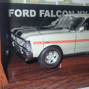 Biante 72757 - 1/18 Ford XY Falcon GTHO Phase 3 Quicksilver Die-Cast Replica