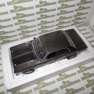Biante 72872 - 1:18 Ford Falcon XW GTHO Phase 2 Reef Green Die-Cast Replica