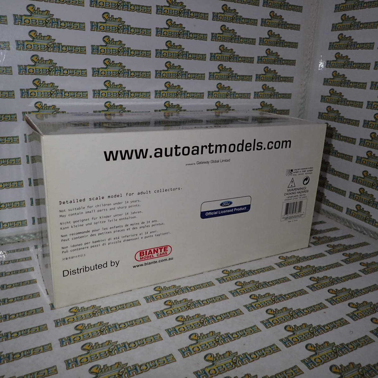 Biante 72872 - 1:18 Ford Falcon XW GTHO Phase 2 Reef Green Die-Cast Replica