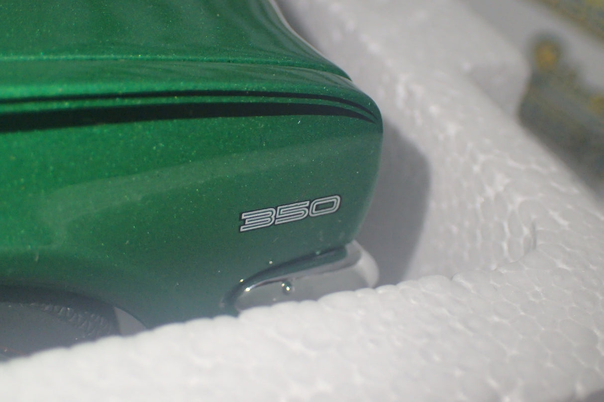 Biante 73403 - 1/18 scale Holden HG GTS 3550 Monaro Coupe in Lakeside Green