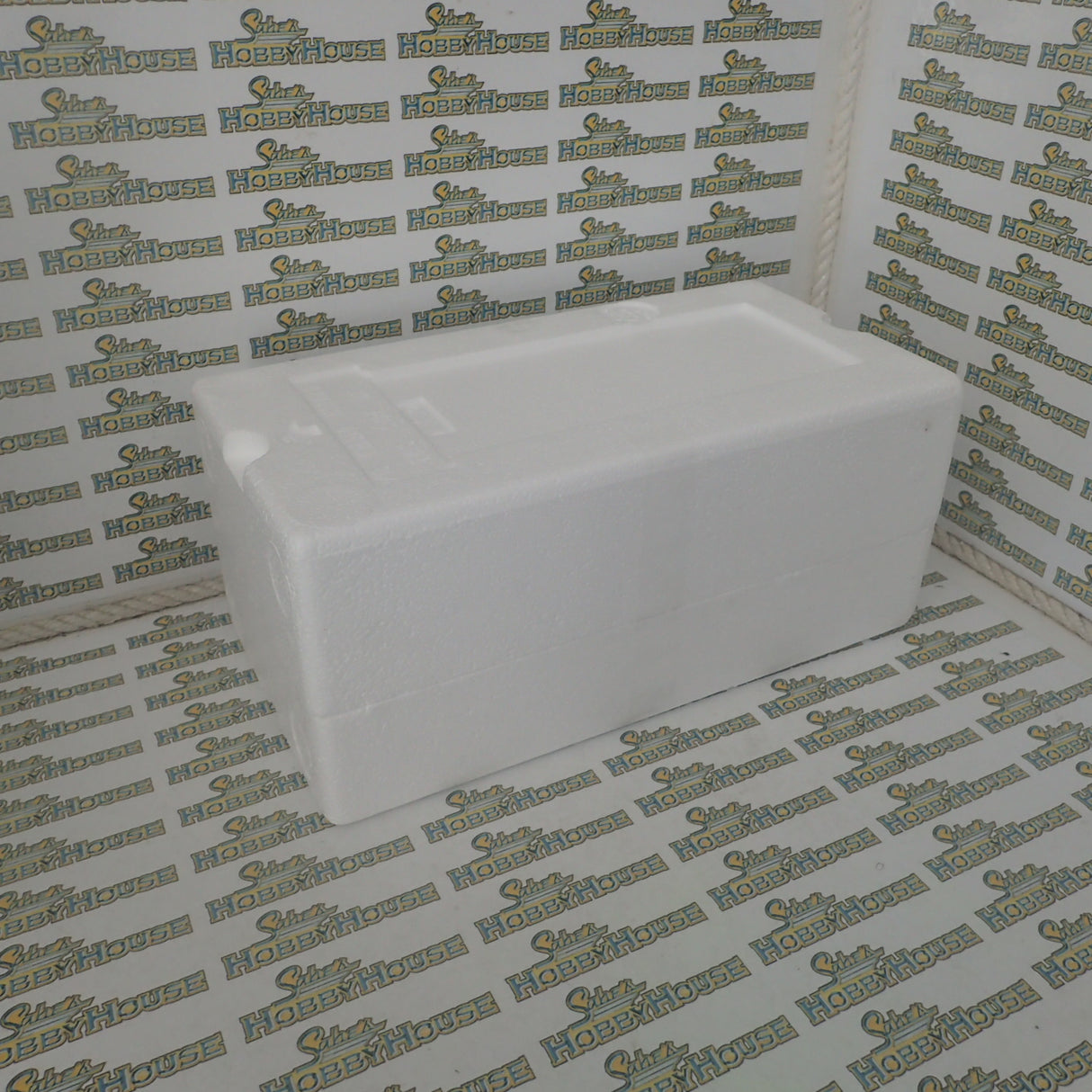 Biante 73403 - 1/18 scale Holden HG GTS 3550 Monaro Coupe in Lakeside Green