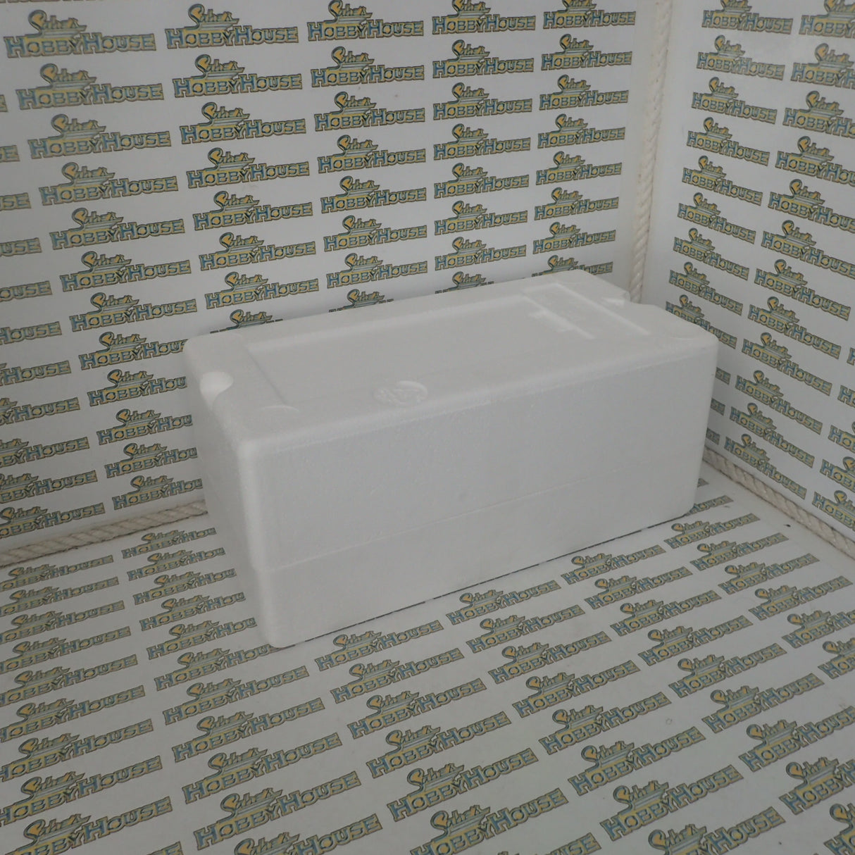 Biante 73403 - 1/18 scale Holden HG GTS 3550 Monaro Coupe in Lakeside Green