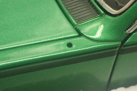 Biante 73403 - 1/18 scale Holden HG GTS 3550 Monaro Coupe in Lakeside Green