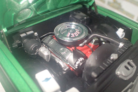 Biante 73403 - 1/18 scale Holden HG GTS 3550 Monaro Coupe in Lakeside Green