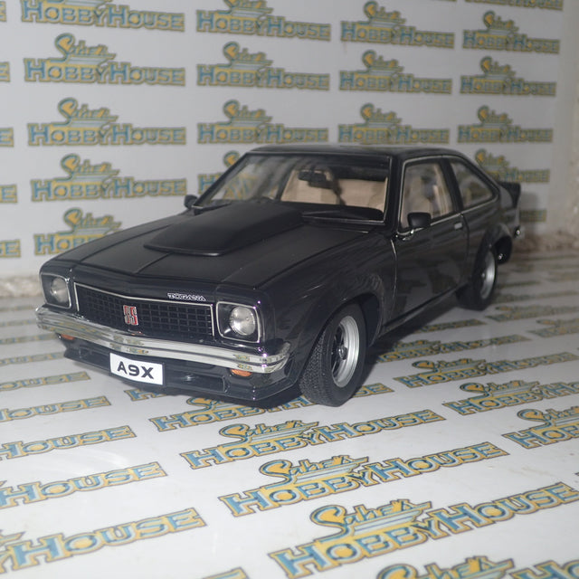 BIANTE 73454 Holden LX SS A9X Torana Hatchback Tuxedo Black