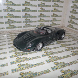 Autoart Millennium 73541 - 1/18 Jaguar XJ 13 Diecast Scale Model Replica