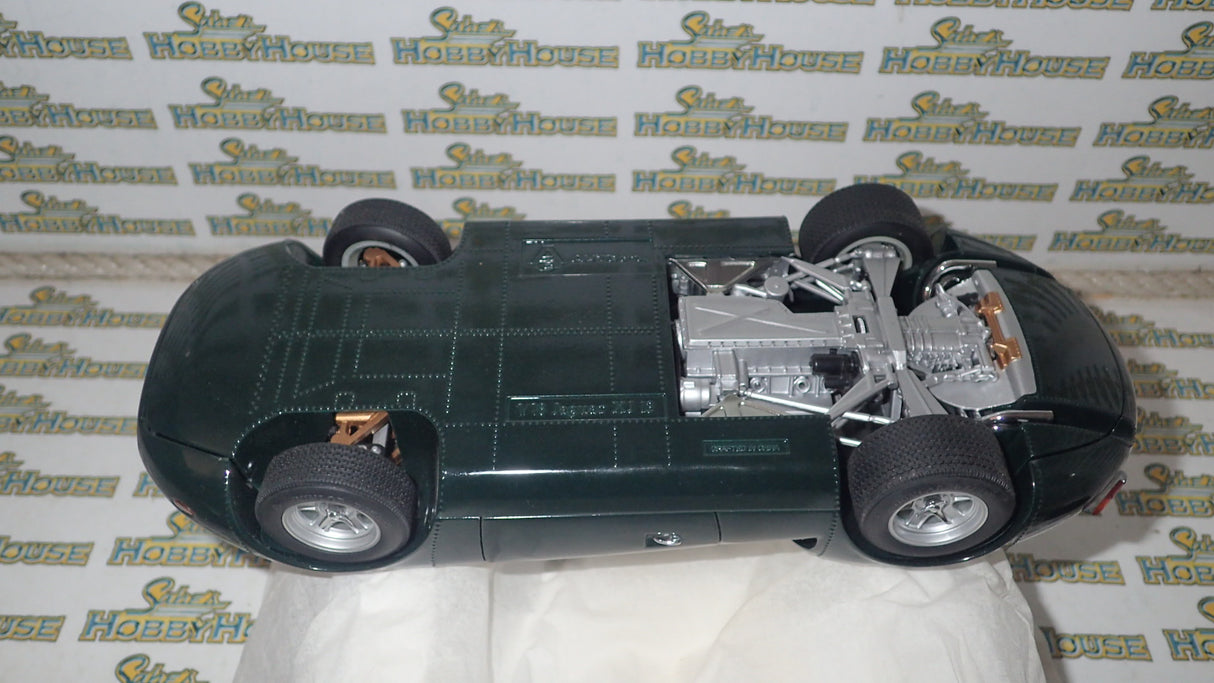 Autoart Millennium 73541 - 1/18 Jaguar XJ 13 Diecast Scale Model Replica