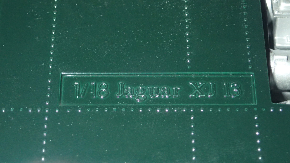 Autoart Millennium 73541 - 1/18 Jaguar XJ 13 Diecast Scale Model Replica