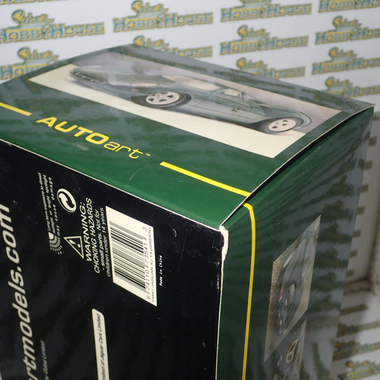 Autoart Millennium 73541 - 1/18 Jaguar XJ 13 Diecast Scale Model Replica