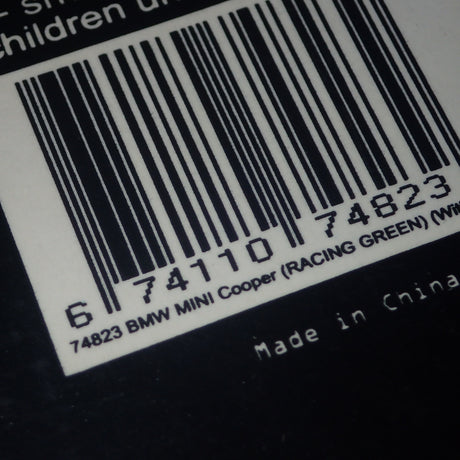 AutoArt 74822 - 1/18 Scale - BMW Mini Cooper Red