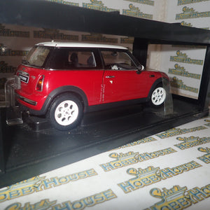 AutoArt 74822 - 1/18 Scale - BMW Mini Cooper Red