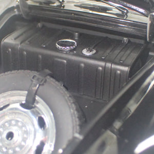 AutoArt 77866 - 1/18 Scale Porsche 356 Speedster Black Steve McQueen Version No. 71 Diecast Model Replica