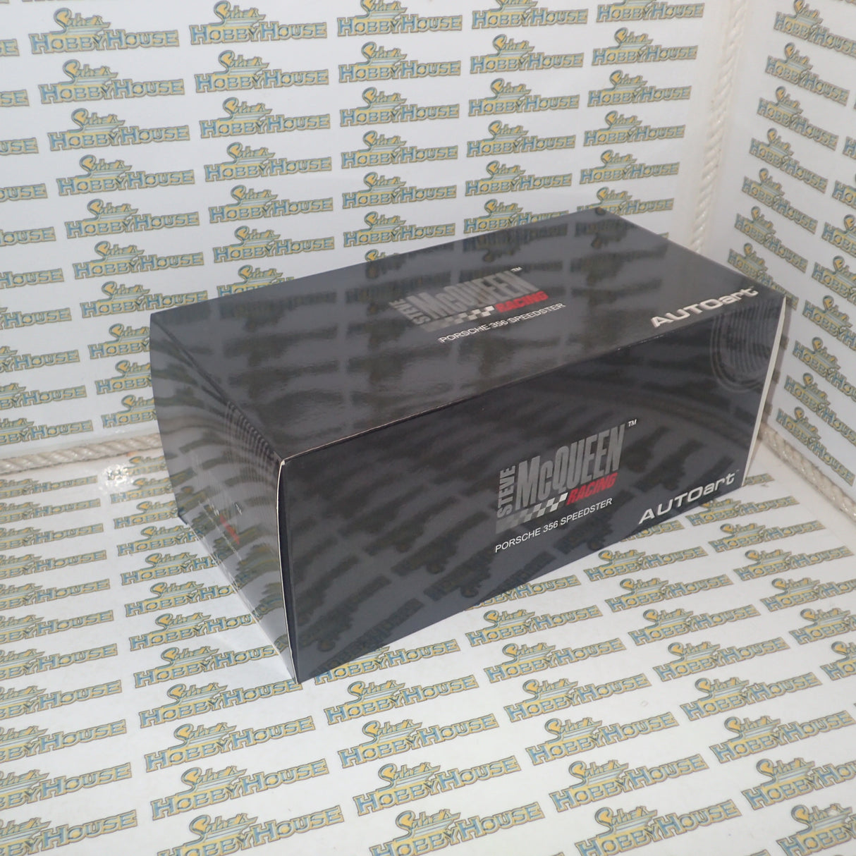 AutoArt 77866 - 1/18 Scale Porsche 356 Speedster Black Steve McQueen Version No. 71 Diecast Model Replica