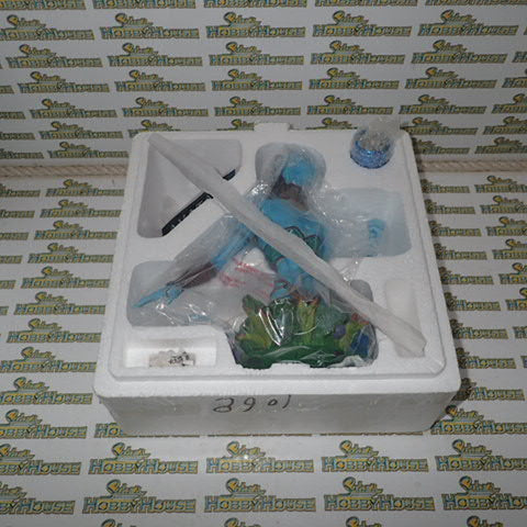 Gentle Giant 80043 - 1/6 AVATAR TSUTEY Mini Bust Statue Limited Edition w/Coa