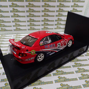 Biante 80061 – 1/18 model of the Mark Skaife year 2000 shell series championship winning HRT Commodore VT Diecast Scale Model Replica.