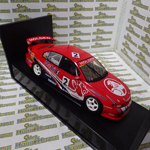 Biante 80061 – 1/18 model of the Mark Skaife year 2000 shell series championship winning HRT Commodore VT Diecast Scale Model Replica.
