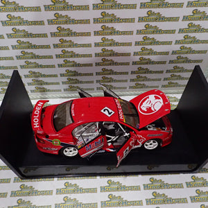 Biante 80061 – 1/18 model of the Mark Skaife year 2000 shell series championship winning HRT Commodore VT Diecast Scale Model Replica.