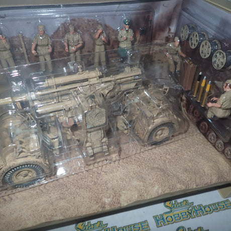 Forces of Valor 801008B - 1/32 Scale German 88mm Flak Gun El Alamein 1942 Scale Model Replica Set