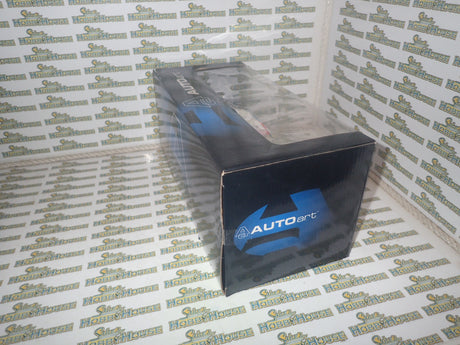 Biante/AutoArt 80163- Diecast 1:18 HOLDEN COMMODORE VX 2001 #34 VALVOLINE GARTHTANDER