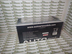 Biante/AutoArt 80163- Diecast 1:18 HOLDEN COMMODORE VX 2001 #34 VALVOLINE GARTHTANDER