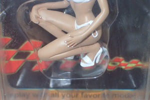 Motor Heads Miniatures #802 - 1/18 Marlene Hand Painted Cold-Cast Resin Figurine