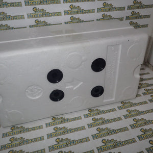 Biante/AutoArt 80364- 1:18 HOLDEN COMMODORE VX 2003 PAUL WEEL #16