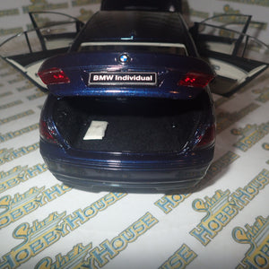Kyosho Dealer Model Car 80 43 0 403 519 - 1/18 Scale BMW 7er Individual Model Car with Box Dealer Special Order