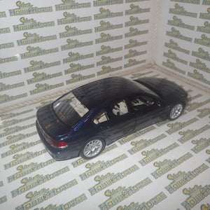 Kyosho Dealer Model Car 80 43 0 403 519 - 1/18 Scale BMW 7er Individual Model Car with Box Dealer Special Order