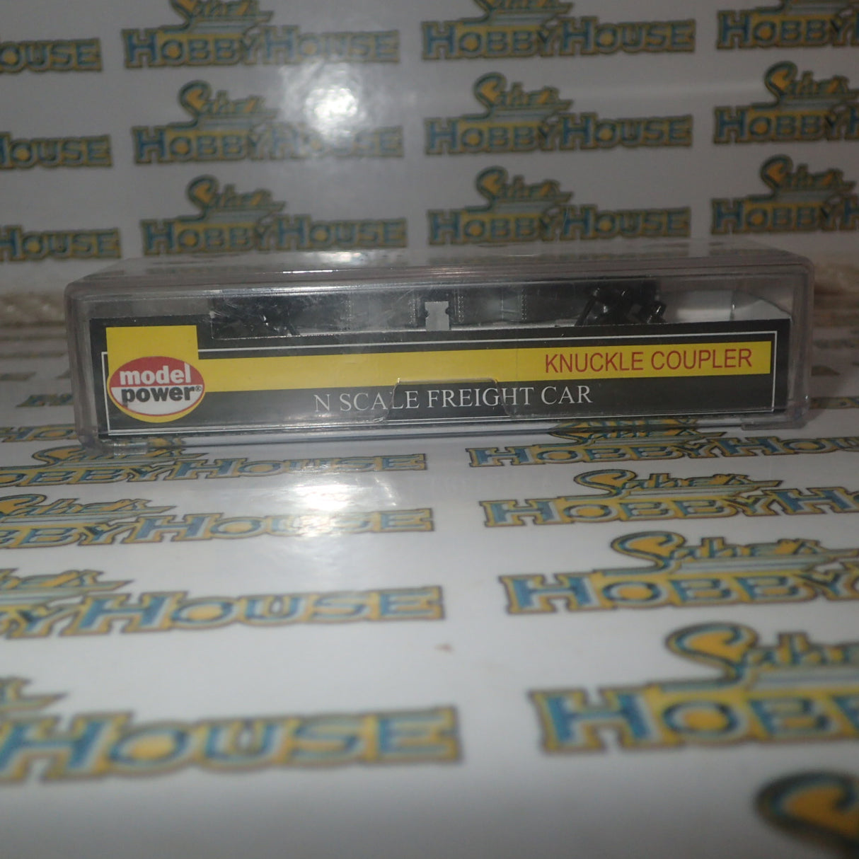 Model Power 83221 - N Scale 40' Bay Hopper Southern Model Railway Freight Car with Knuckle Coupler