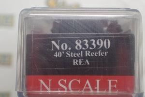 Model Power - N Scale - 40' Steel Reefer REA Railway Express Agency Model Railway Freight Car with Knuckle Coupler