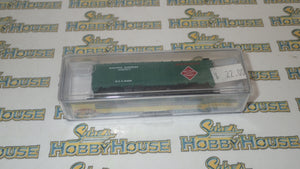 Model Power - N Scale - 40' Steel Reefer REA Railway Express Agency Model Railway Freight Car with Knuckle Coupler