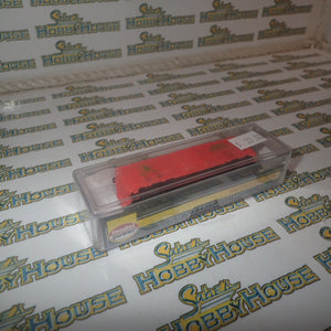 Model Power 83440 - N Scale 40' Box Car Maine Central Model Railway Freight Car with Knuckle Coupler