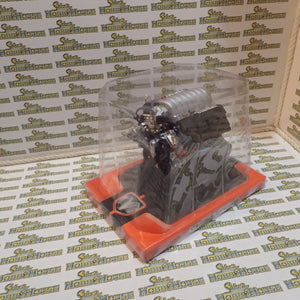 Liberty Classics 84033 - 1/6 Scale - Dodge Challenger 6.1L SRT8 Diecast Model Engine Replica