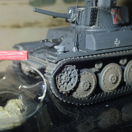 Forces Of Valor 85069 - 1:72 Diecast German panzer 38 (t) Eastern Front 1941