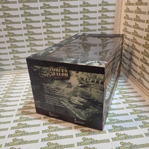 Forces Of Valor 80073 - 1:32 Scale German 4x4 Ambulance France, 1940 Diecast Scale Model Replica