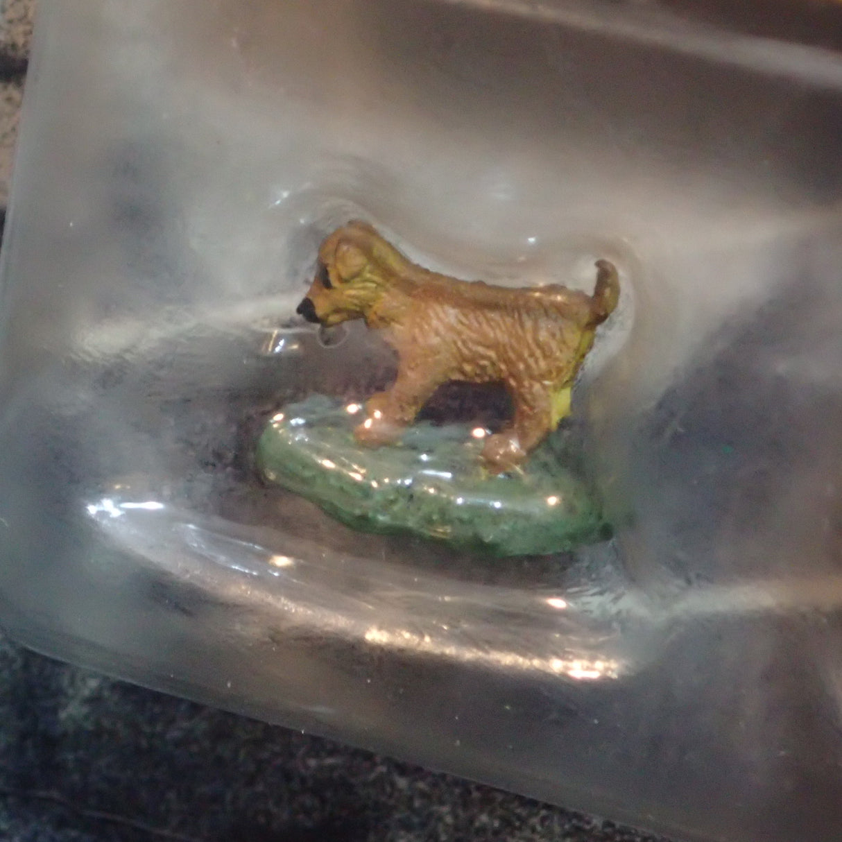 Forces Of Valor 80073 - 1:32 Scale German 4x4 Ambulance France, 1940 Diecast Scale Model Replica