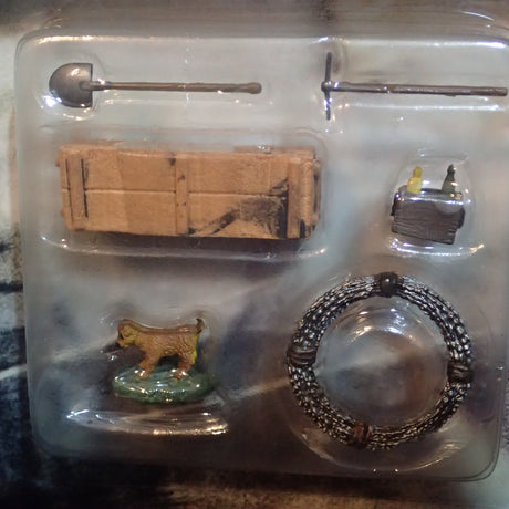 Forces Of Valor 80073 - 1:32 Scale German 4x4 Ambulance France, 1940 Diecast Scale Model Replica