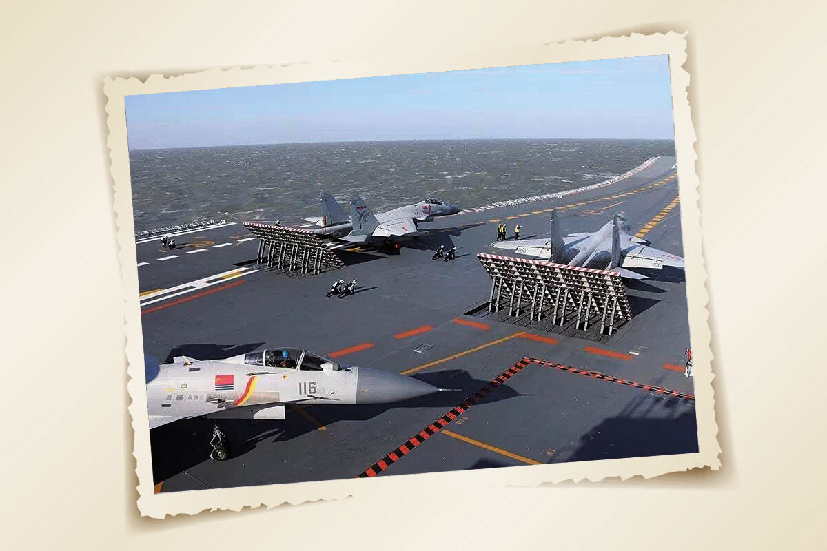 Forces of Valor FOV-861010B - 1/700 Scale People's Republic of China (PLAN) aircraft carrier, LiaoNing (16) Diecast Scale Model Replica