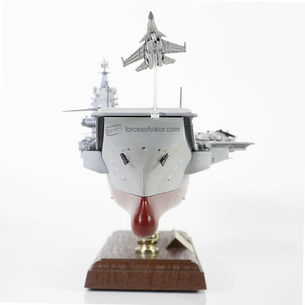 Forces of Valor FOV-861010B - 1/700 Scale People's Republic of China (PLAN) aircraft carrier, LiaoNing (16) Diecast Scale Model Replica