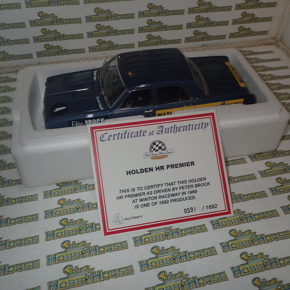 Biante / AutoArt 86963 - 1/18 Scale 1969 PETER BROCK HOLDEN HR PREMIER WINTON RACEWAY