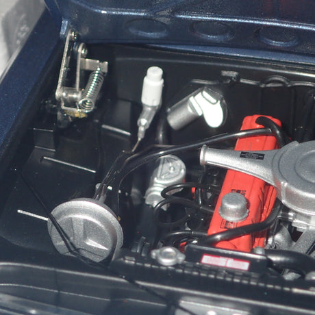 Biante / AutoArt 86963 - 1/18 Scale 1969 PETER BROCK HOLDEN HR PREMIER WINTON RACEWAY