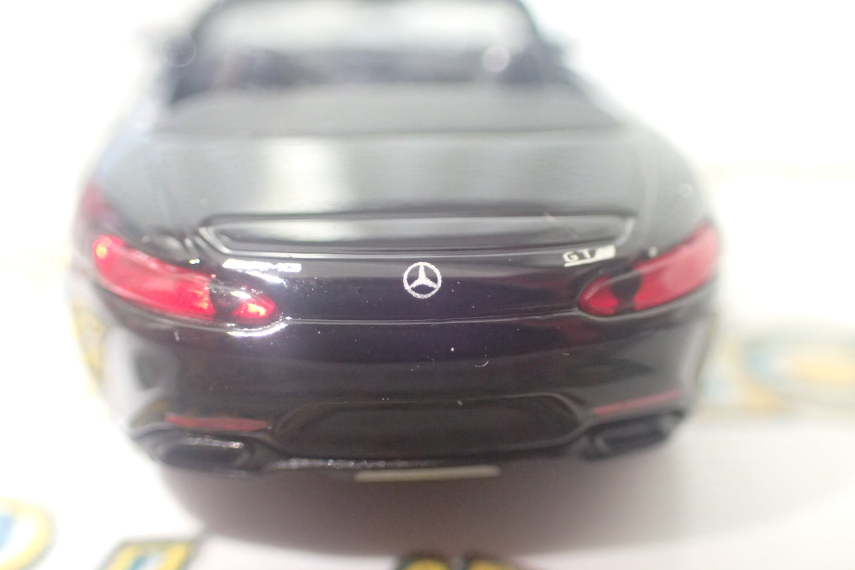 Minichamps - 870 037131 1/87 Scale - Mercedes AMG GTS Roadster 2015 Black