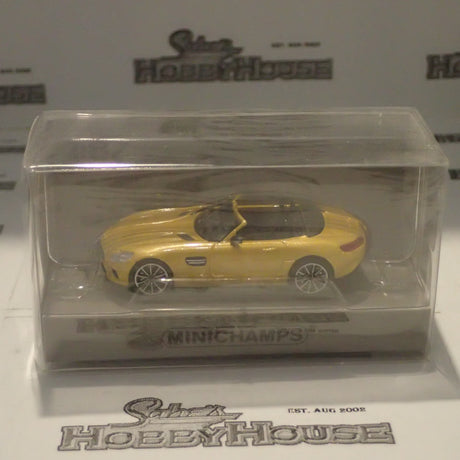 Minichamps - 870 037132 1/87 Scale - Mercedes AMG GTS Roadster 2015 Yellow Metallic