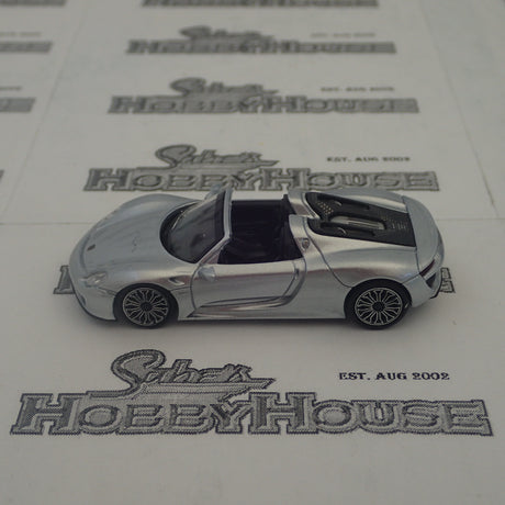 Minichamps - 870 062130 1/87 Scale - Porsche 918 Spyder 2015 Silver