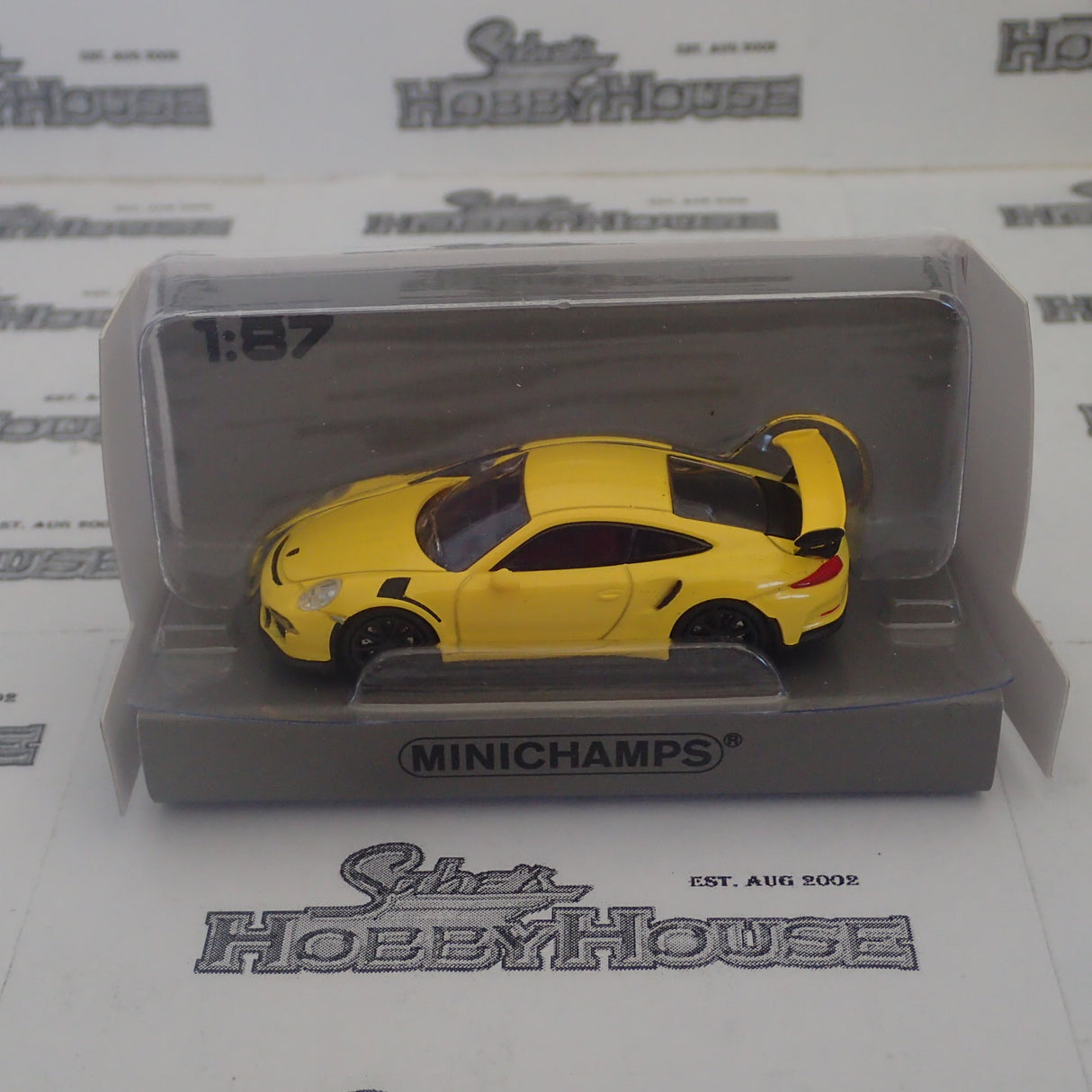 Minichamps - 870 063222 1/87 Scale - Porsche 911 GT3RS 2015 Yellow