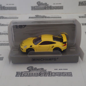 Minichamps - 870 063222 1/87 Scale - Porsche 911 GT3RS 2015 Yellow